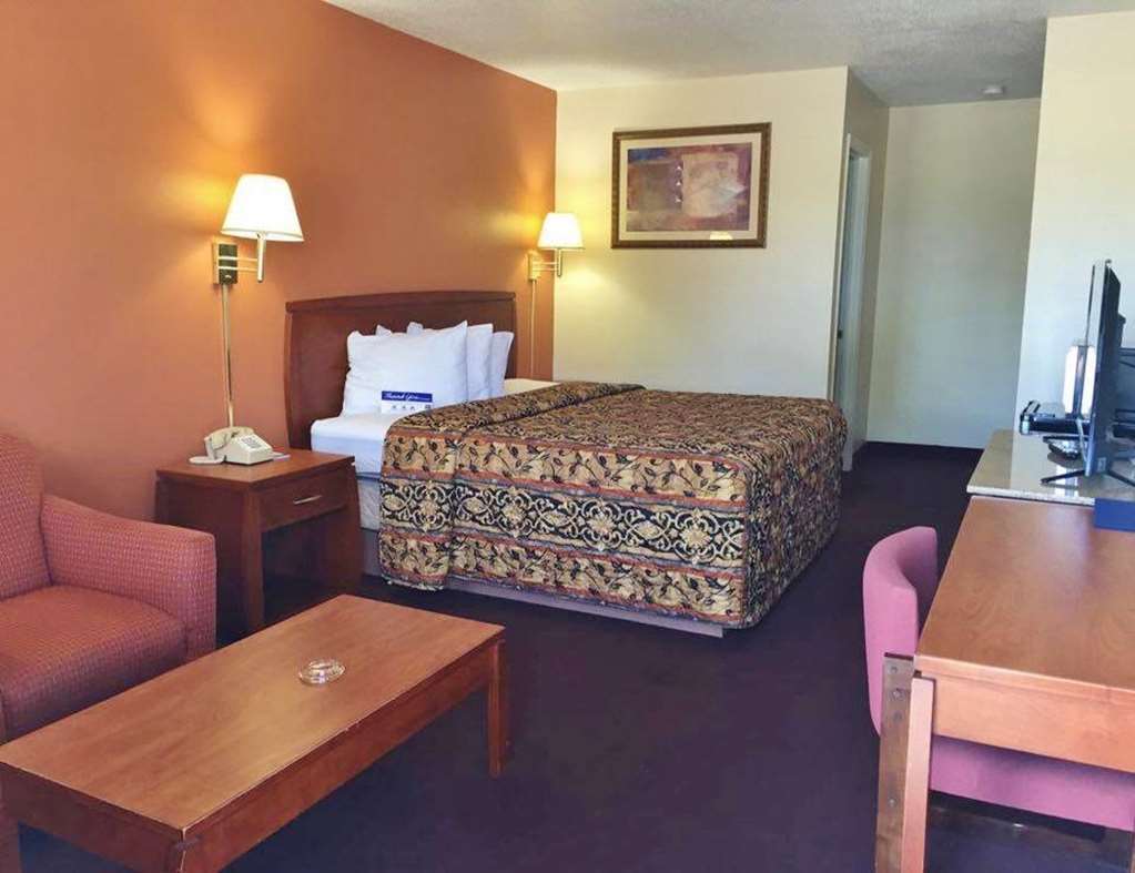 Americas Best Value Inn Sullivan Room photo